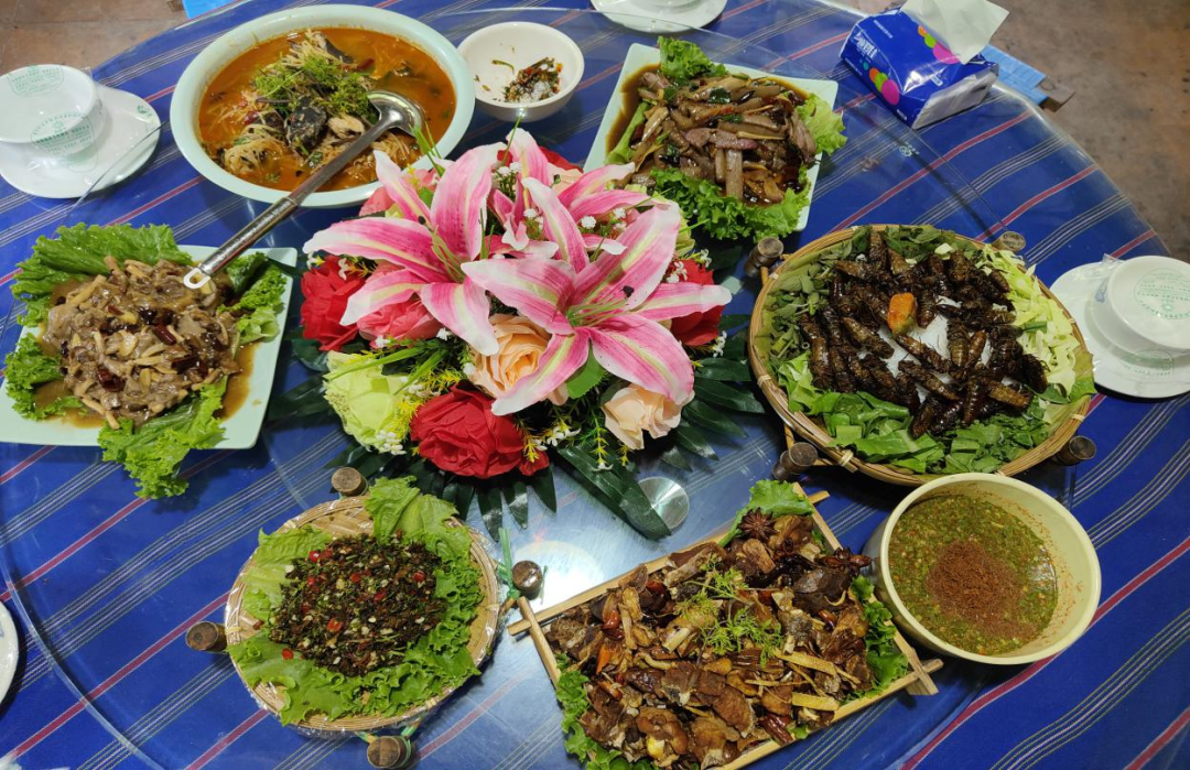 芒市厨房设备工厂：探寻美食背后的秘密基地